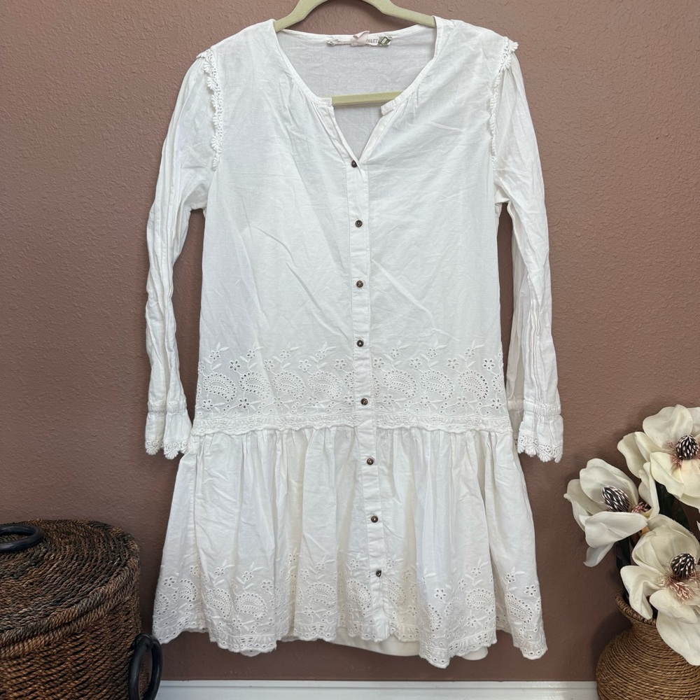 Chelsea & Violet White Long Sleeve Cotton Lace Dress